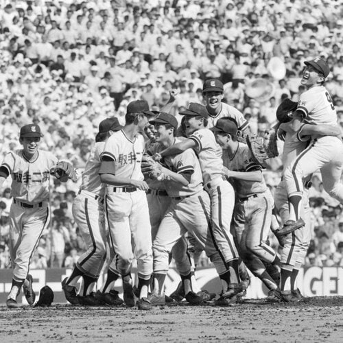 桑田 清原選手の下敷きになります。 Yahoo!オークション - 【高校野球】輝け甲子園の星 1985年 桑田 清原