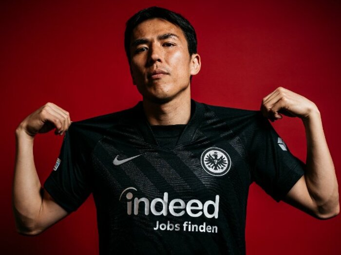 “異例のポスト保証契約”も出場機会は激減…長谷部誠38歳に聞く本音「まだ選手としての闘志は消えていないか？」＜Number Web＞ photograph by Getty Images