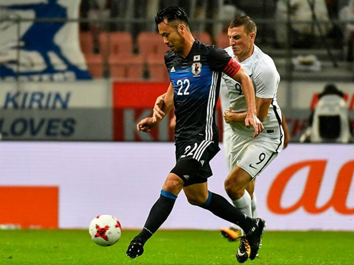 “韓国の握手拒否騒動”をかばったNZの苦労人エースは“侮れない日本キラー” 4年連続プレミア2ケタ得点の決定力〈五輪サッカー〉＜Number Web＞ photograph by Takuya Sugiyama