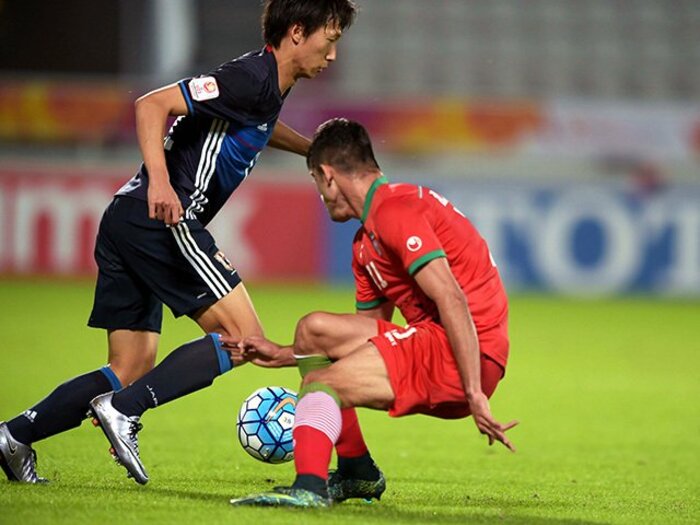 経歴は長友佑都、タイプは内田篤人。U-23・室屋成がリオへの道を切り開く。＜Number Web＞ photograph by AFLO