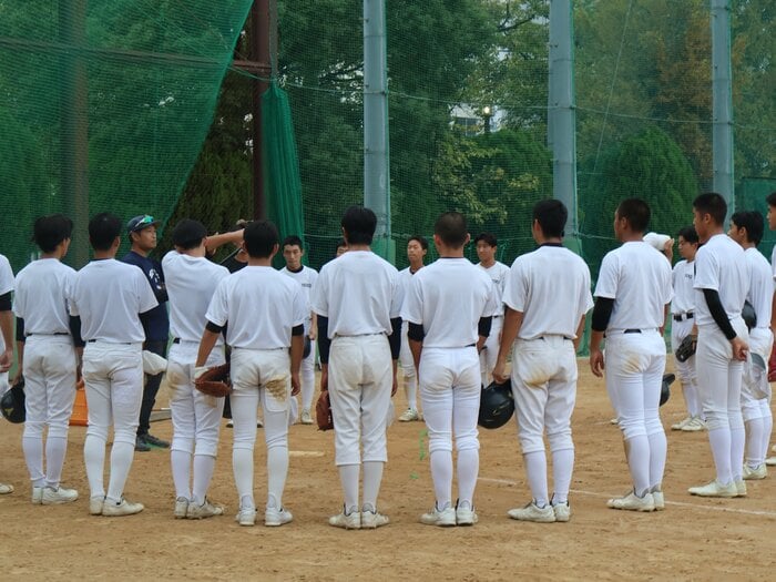 「中途半端な公立校はどうしても…」なぜいま大阪で“進学校”の野球部が強い？…“国公立大合格80人超”の公立校で野球部員が60人を超えるワケ＜Number Web＞ photograph by Fumi Sawai