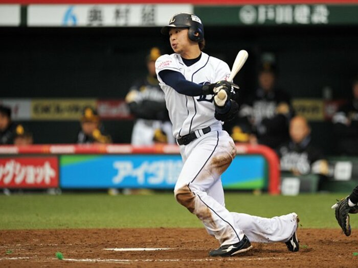 超アグレッシブな西武の1、2番コンビ。浅村と秋山はCSで爆発するか?<Number Web> photograph by Hideki Sugiyama