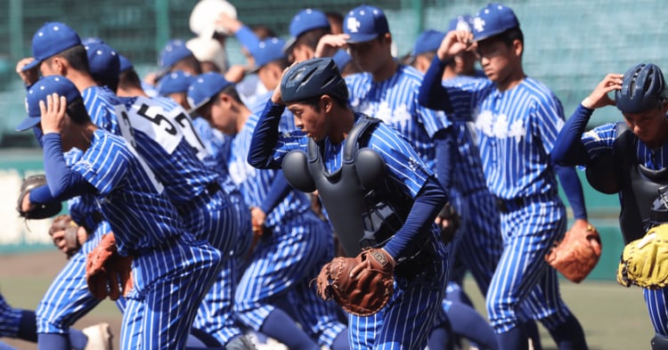 高校野球には派手すぎる」厳しい声も…甲子園“ド派手ユニフォーム”青藍