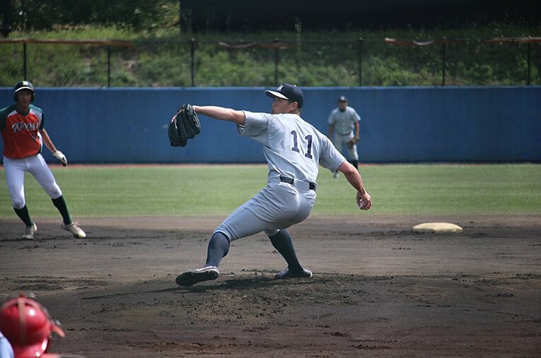 リーグ再開以降、存在感が増す清水陽介。豪快なフォームから繰り出される直球と鋭く落ちるフォークが武器 ／ photograph by Yu Takagi