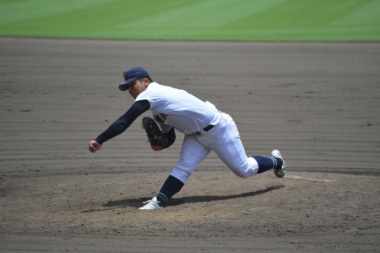 末吉良丞の投球フォーム（5枚目／全6枚）©Takarin Matsunaga