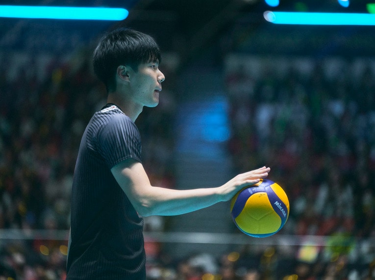 難しいシチュエーションでも淡々と自分の仕事をこなす大塚達宣　©︎Yuki Suenaga