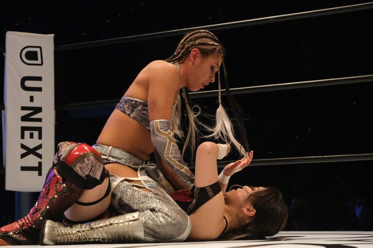 殴り続けた鈴季すず、抱きしめたジュリア…スターダムリーグ戦“最大のカード”は何を残したか？「本当の姉妹」「憎しみは晴れた」(27)