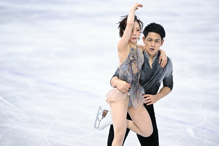 フィギュア団体で銀メダルを獲得した日本チーム　©Asami Enomoto／JMPA