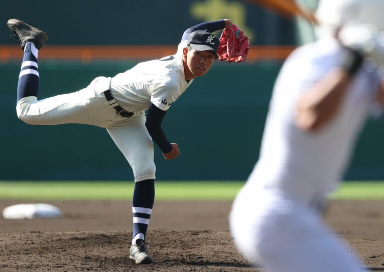 春のセンバツには中国地区代表として出場した山口・光高校も初戦敗退。エースの升田早人は193球を投げぬいた　©︎JIJI PRESS