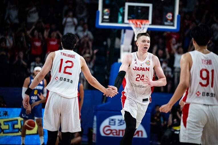 獅子奮迅の活躍を見せたホーキンソン　©FIBA