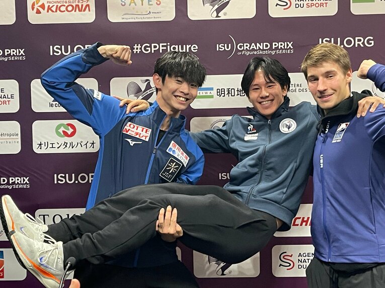 左から島田高志郎、アダム・シャオ・イム・ファ、アンドリュー・トルガシェフ　©Akiko Tamura