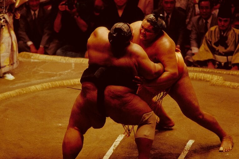 曙と同郷・小錦の超重量級対決　©Sports Graphic Number