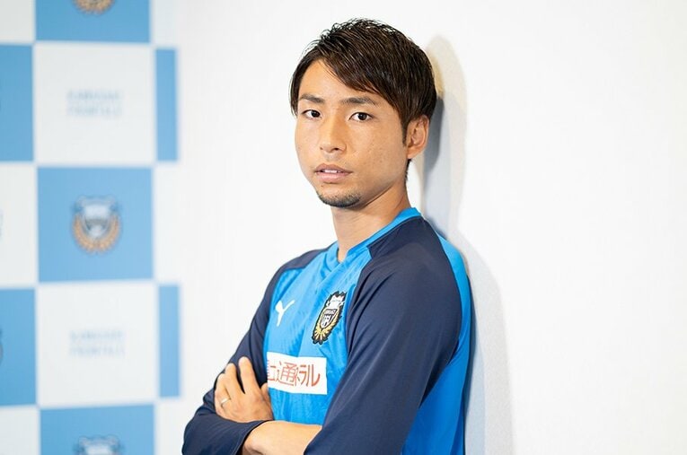 ルヴァン杯初優勝に貢献した小林悠の試練と共に歩んだサッカー人生。(1) ／ photograph by Yuki Suenaga