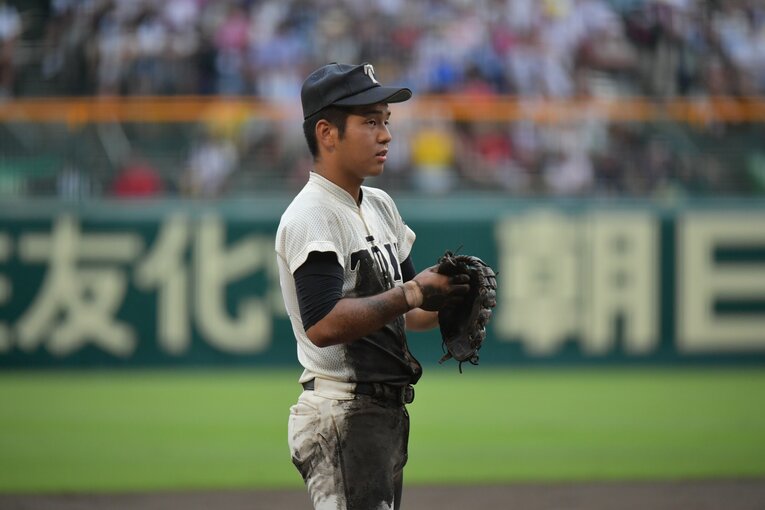 大阪桐蔭時代の中川卓也　©Hideki Sugiyama