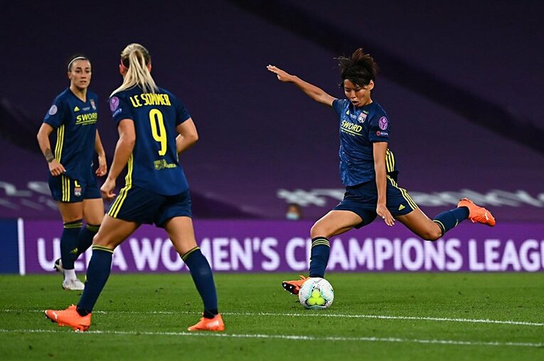 UEFAの選ぶCLベストメンバー、決勝での得点はCLベストゴールの2位などに選ばれている熊谷紗希選手 ／ photograph by 熊谷選手提供