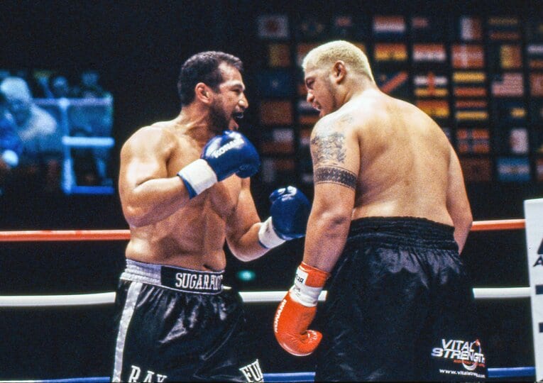 同じニュージーランド出身のレイ・セフォーとの殴り合いはK-1史上に残る名勝負として語り継がれている　©Susumu Nagao