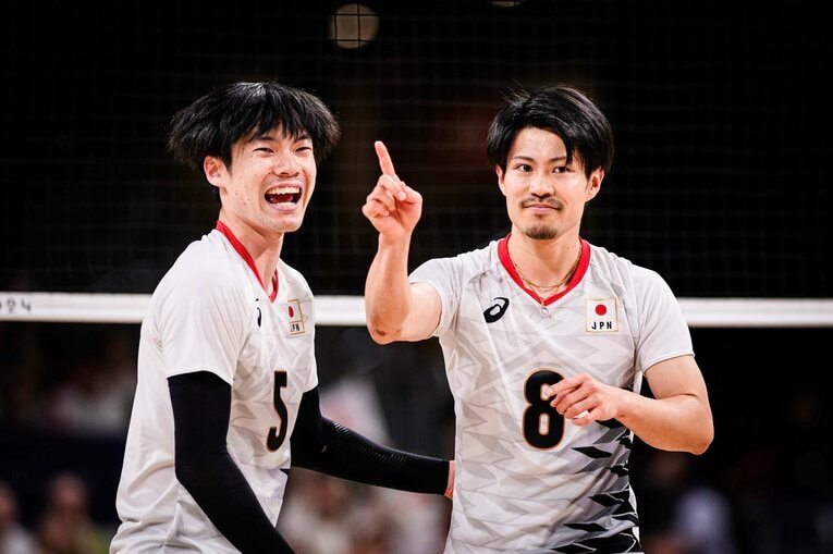 パリ五輪予選ラウンドvsアメリカ　©︎Volleyball World