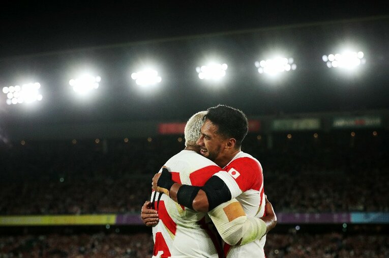 中島イシレリ＆ラファエレ ティモシー／スコットランド戦 ／ photograph by Getty Images