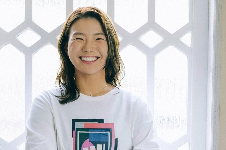 「どうしてこんなに自信があるんだろう？」渋野日向子本人よりも“渋野日向子”のことを信頼してくれるプラスワンの存在(1) ／ photograph by Asami Enomoto