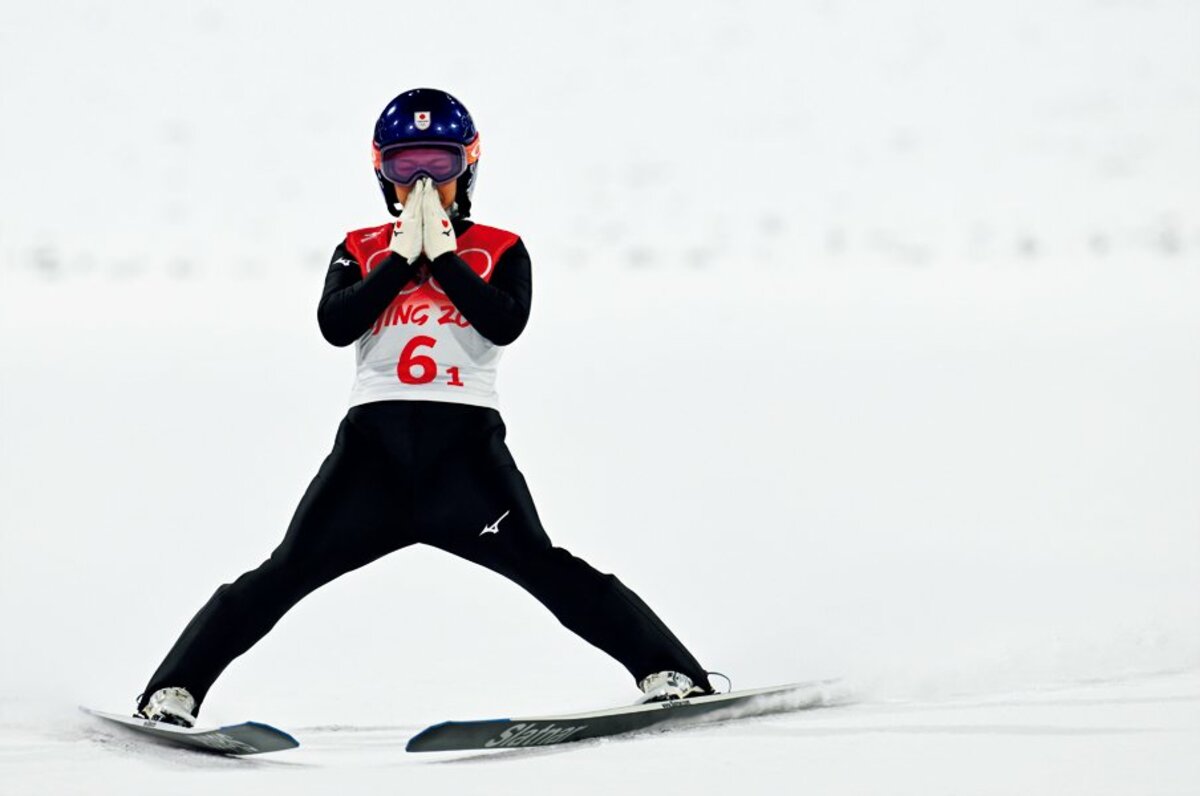 残酷な4位を超えて］高梨沙羅「もう一度、鳥のように」 - スキー