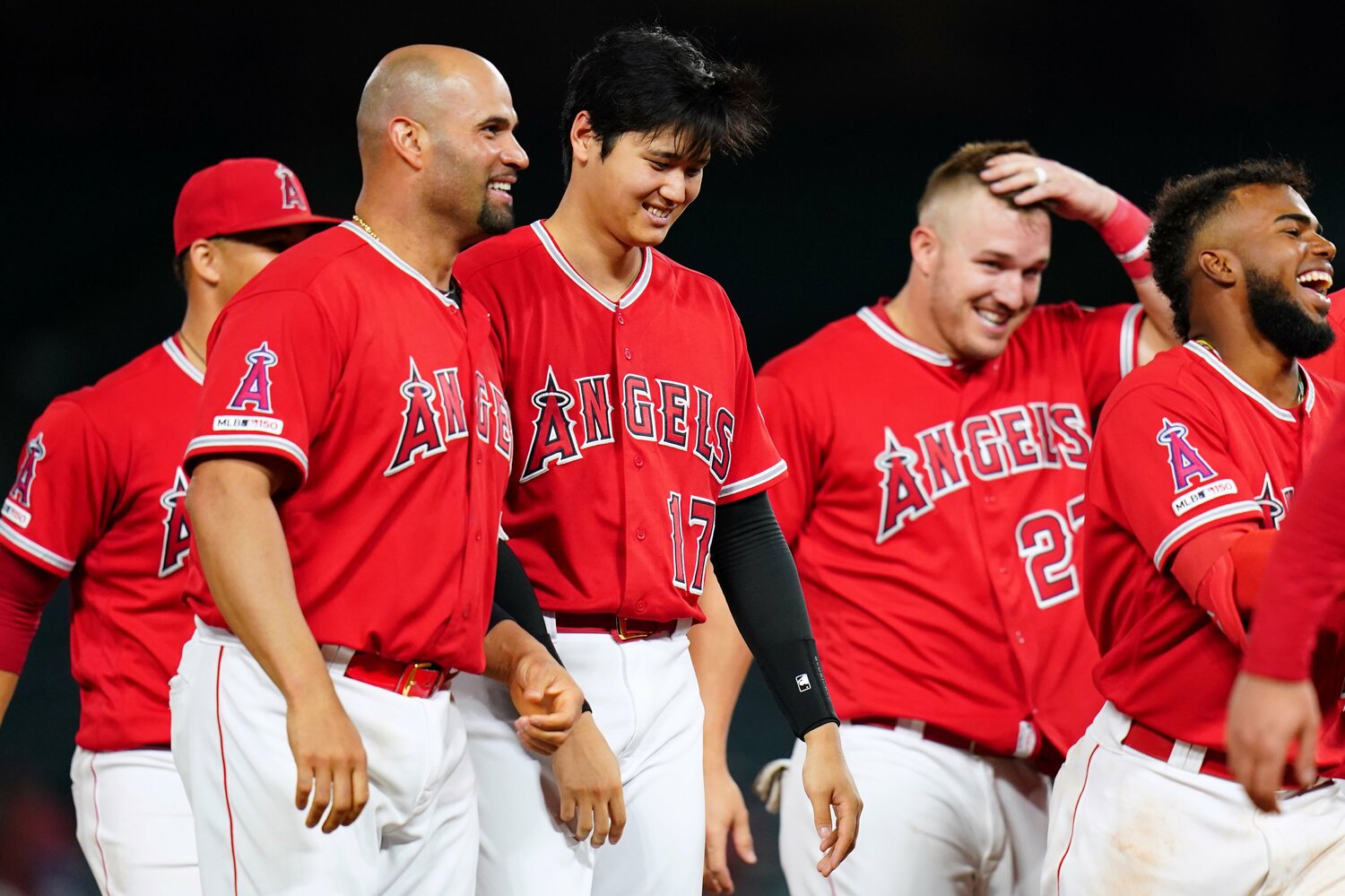 球場でもよく笑顔で会話をしていた大谷とプホルス(2019年) ©Getty Images