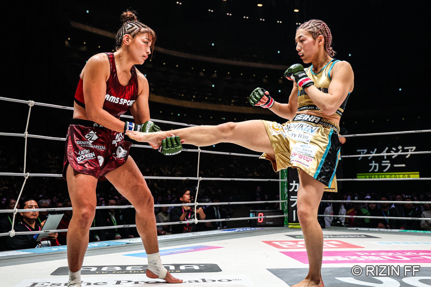 RIZIN師走の超強者祭りで実現した伊澤星花vsRENAの“因縁マッチ” ©RIZIN FF