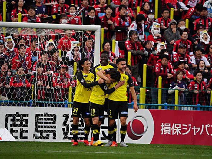 J1再開! 福西崇史のボランチ目線で注目はオルンガ、田中碧、川辺駿。<Number Web> photograph by J.LEAGUE