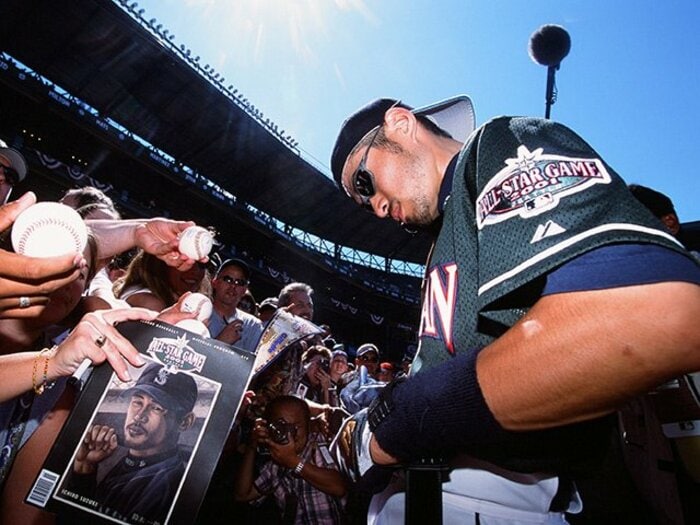 最多得票のイチローさえも脇役に。カル・リプケンJr.、最後の球宴。＜Number Web＞ photograph by Getty Images