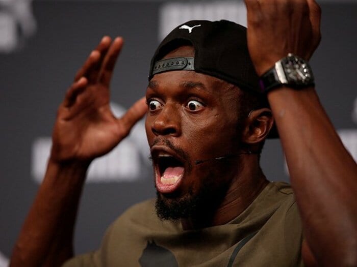 ボルトのスパイクは出身高校の色。立場は変わっても、郷土愛は消えず。＜Number Web＞ photograph by AFLO