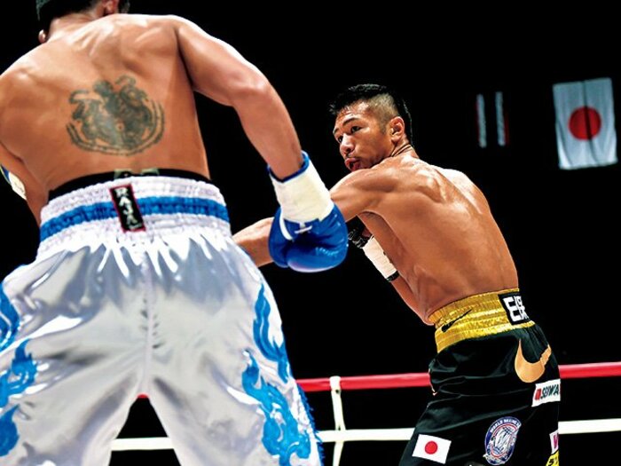 <最前線レポート>いざ、アメリカ! 真の頂を目指す“挑戦者”たち。~内山高志/井上尚弥/三浦隆司~<Number Web> photograph by Hiroaki Yamaguchi
