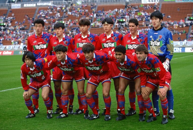 96年の鹿島。この年初めて年間優勝を成し遂げ、常勝軍団への第一歩を踏み出した　©AFLO