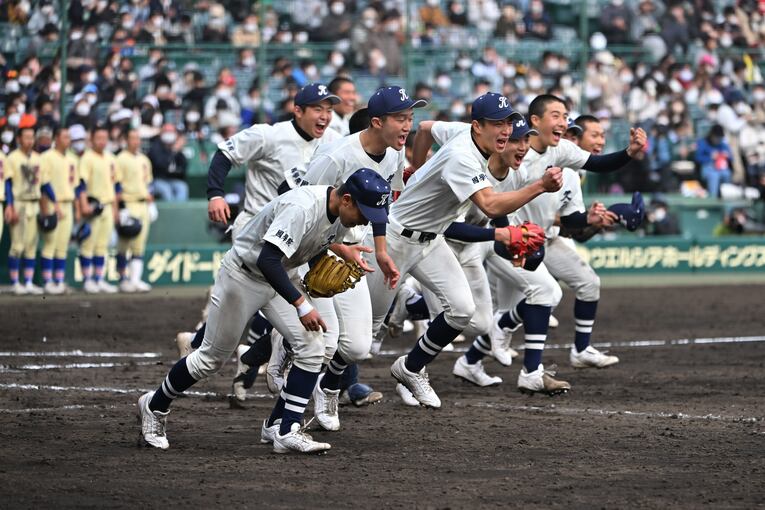 センバツで初のベスト4入りを果たした國學院久我山ナイン　©︎Hideki Sugiyama