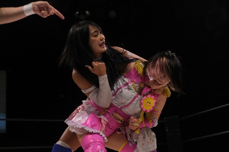 「リングに上がるな」と言われたプロレスデビューから3年…セクシー女優を引退、ちゃんよたがボディコンテストで見せた筋肉美「凄く幸せ者です」(86)