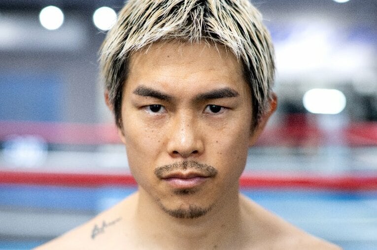 5月2日に井上拓真との大一番を控える井岡一翔（37歳）。「落ちたという感覚はまったくない」と自信を口にした ／ photograph by Takashi Shimizu