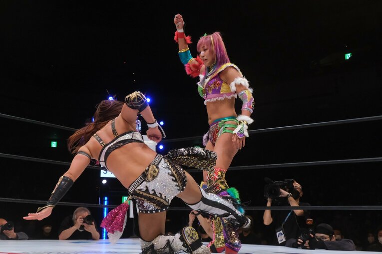 煽るウナギをスライディングで足払いすると…