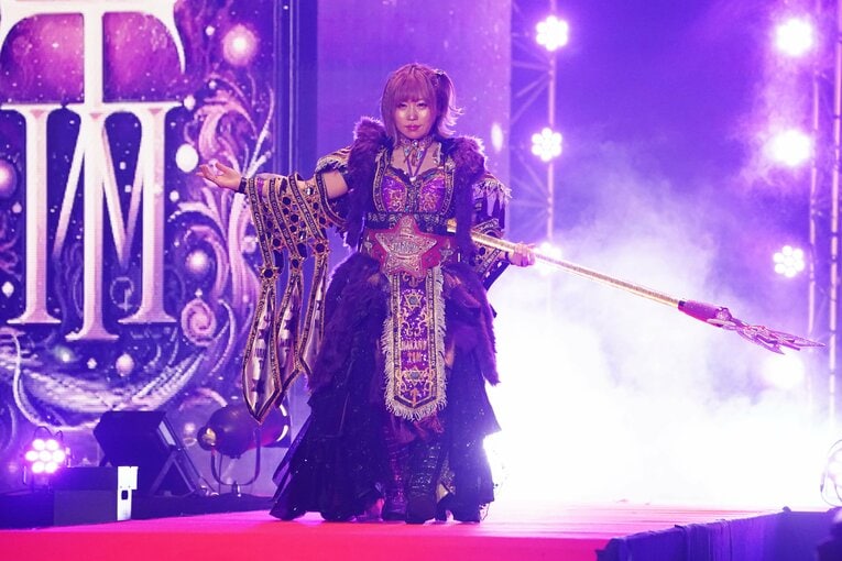 入場する中野たむ。9月14日、大阪府立体育会館　©Essei Hara