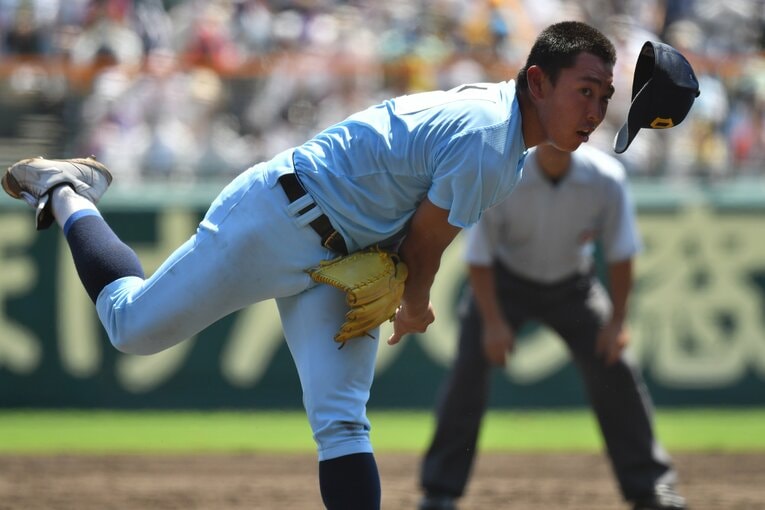 VS高松商の投球　©Hideki Sugiyama