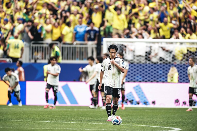 テレビに映らなかったブラジル戦真相…写真は右に続きます　©Kiichi Matsumoto/JMPA
