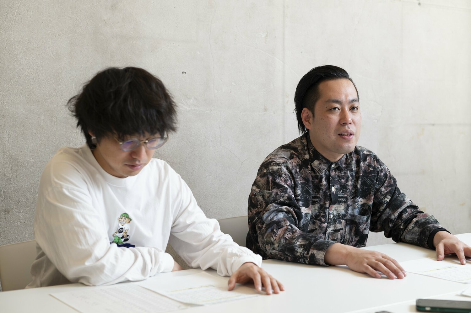 「土地開発かよ」「土地開発だよ」もしっくり来ず、「土地開発か」のセリフが出来た