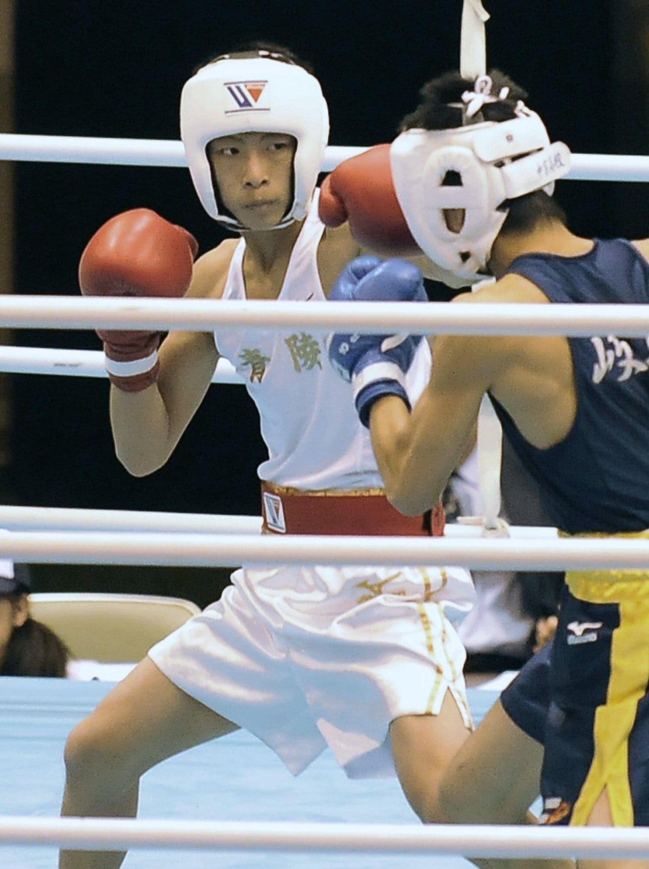 2010年の千葉国体。のちの東京五輪銅メダリスト田中亮明に勝利した井上尚弥　©KYODO
