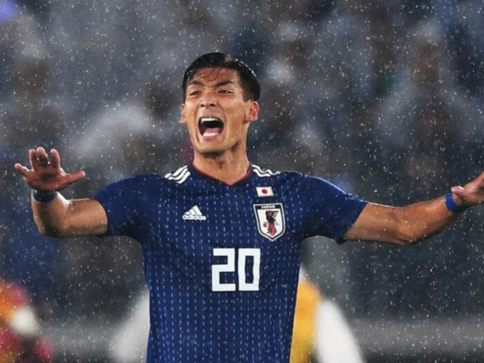 槙野智章が持つ日本一の“声”。大音量でも、否定の言葉は使わない。＜Number Web＞ photograph by Getty Images