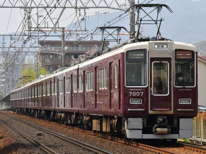 “高校野球”が誕生したという阪急豊中駅に行ってみたら…高校ラグビーも高校サッカーも“豊中生まれ”でビックリした話＜Number Web＞ photograph by AFLO