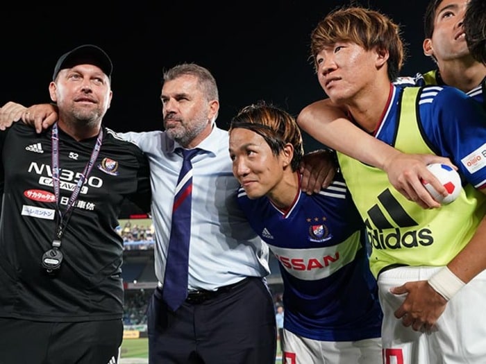 3つの問いをクリアでマリノス2位。2年目のアンジェ体制はここが違う。＜Number Web＞ photograph by J.LEAGUE