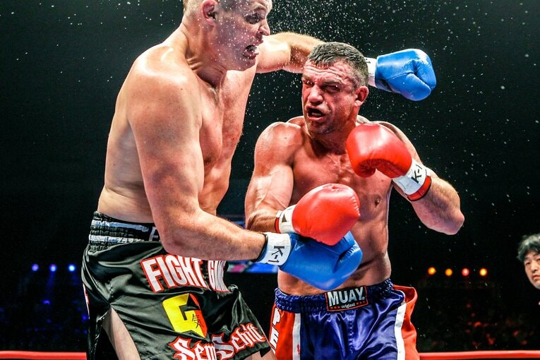 シュルトとの準決勝。拳に魂を込めるアーツ　©Susumu Nagao