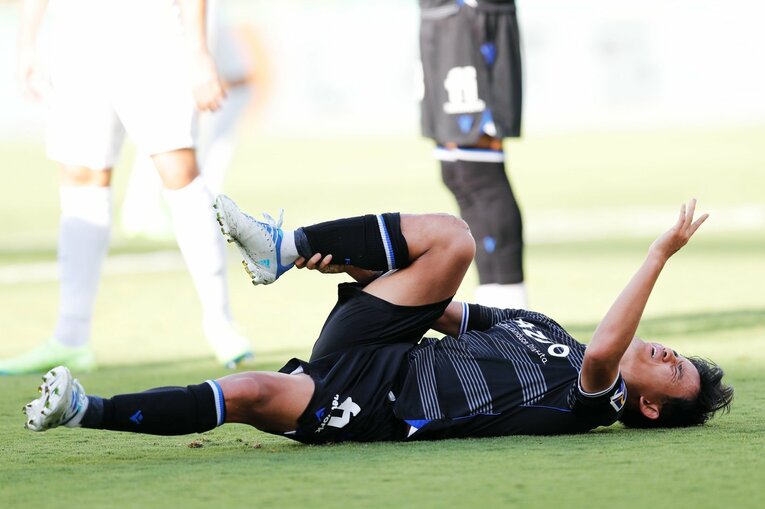 「久保建英が信頼され始めた」証拠かも…ソシエダサポの「Take,Take」に日本人カメラマンが感じた“海外組あるある”とは(35)