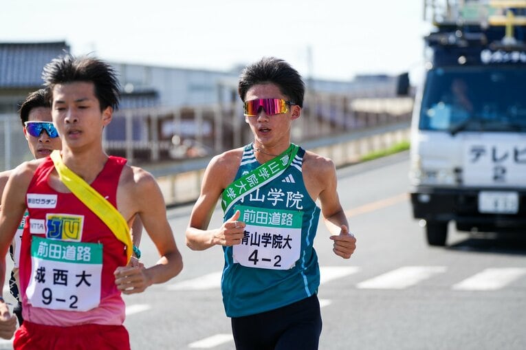 2区を走って区間10位と苦戦した折田　©Satoshi Wada