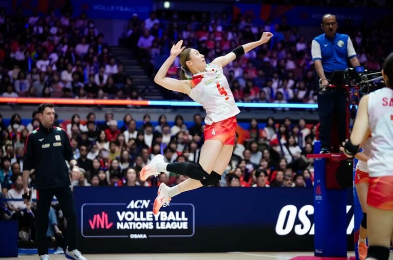 石川真佑（VNLタイ戦）　©︎Volleyball World