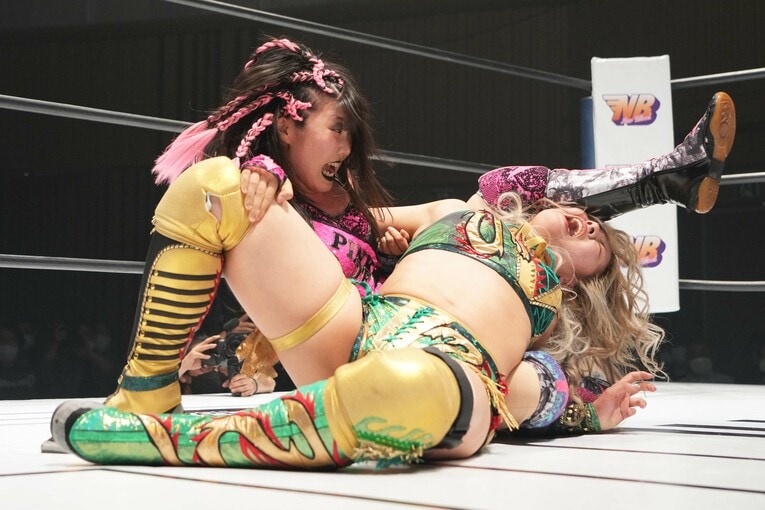 ハイドレンジアで壮麗亜美を下した吏南。2023年5月12日、品川インターシティホール　©Essei Hara