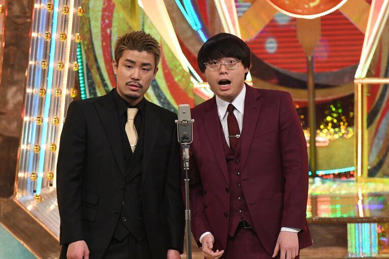 M-1決勝ではラスト10番手で登場。「〇〇顔やろ」のネタをかけた　©M-1グランプリ事務局