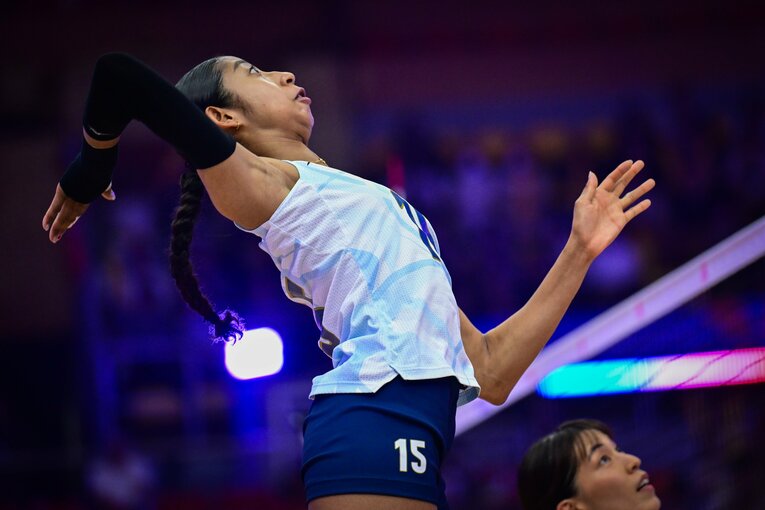 宮部藍梨　©︎Volleyball World